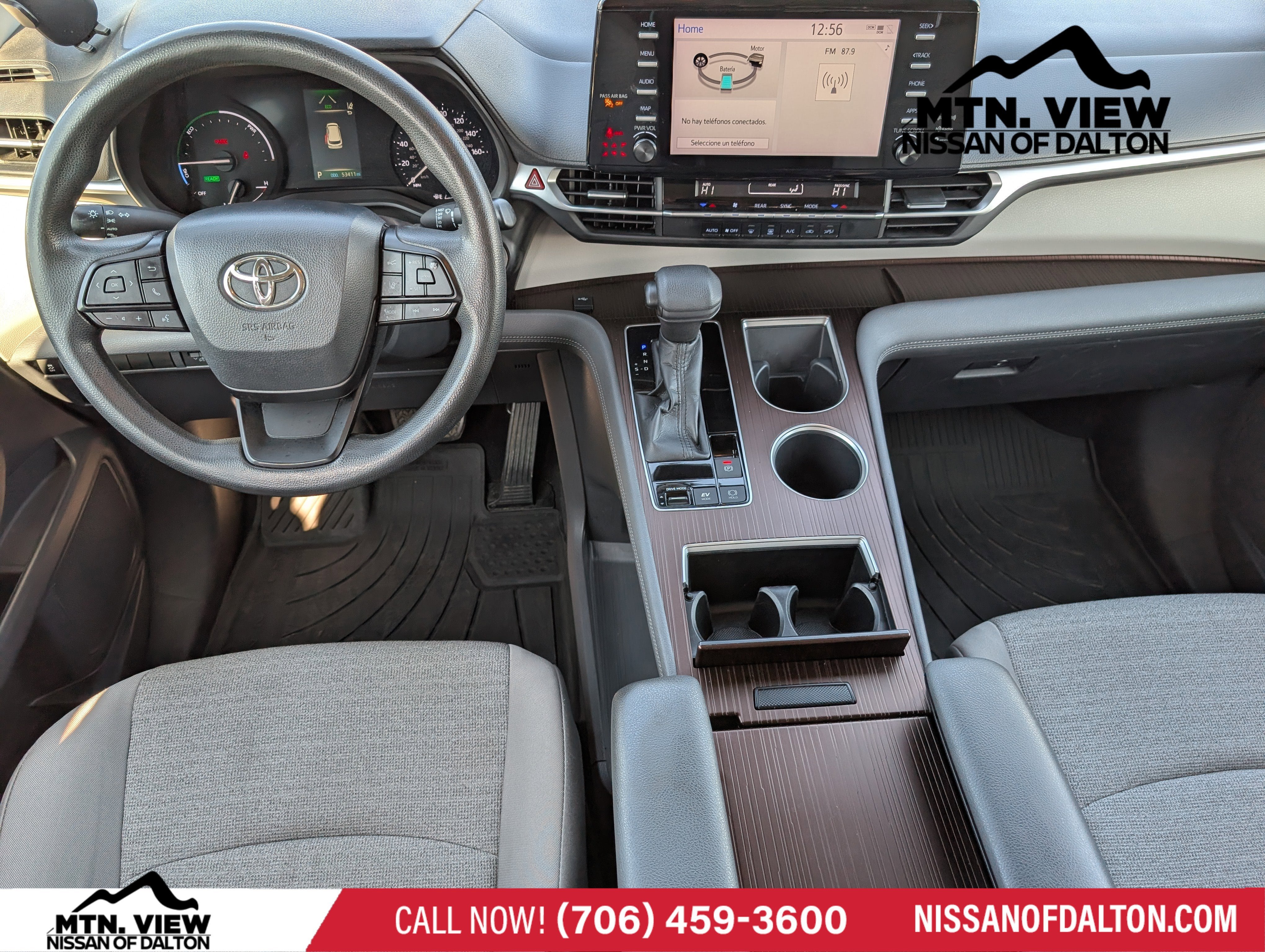 2022 Toyota Sienna LE