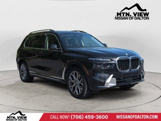 2025 BMW X7 xDrive40i
