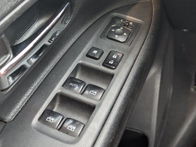2018 Mitsubishi Outlander ES