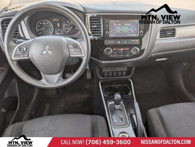 2018 Mitsubishi Outlander ES