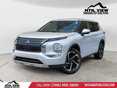 2024 Mitsubishi Outlander SE