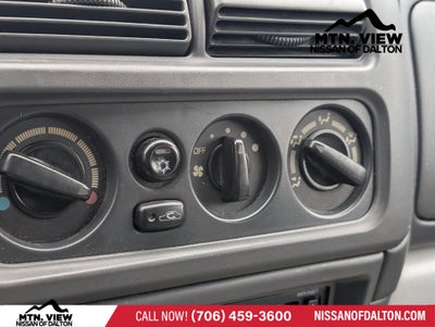 2001 Mitsubishi Montero Sport ES