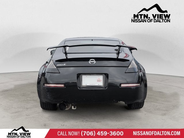 2004 Nissan 350Z Base