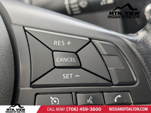 2021 Nissan Rogue Sport SV