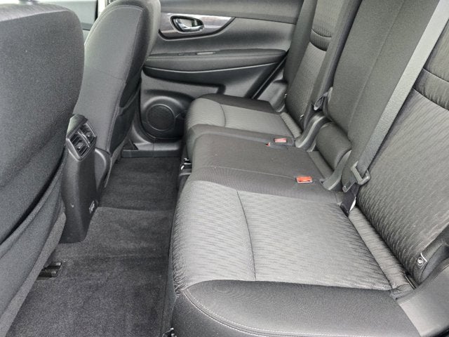 2019 Nissan Rogue Base