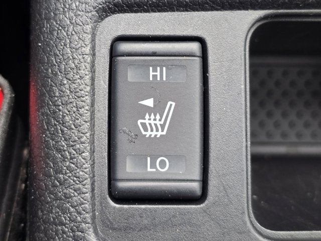 2019 Nissan Rogue Base