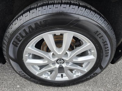 2019 Nissan Rogue Base