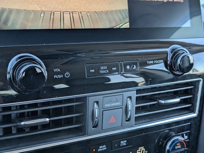 2024 Nissan Armada SV