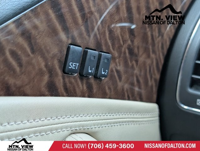 2017 Nissan Armada Platinum