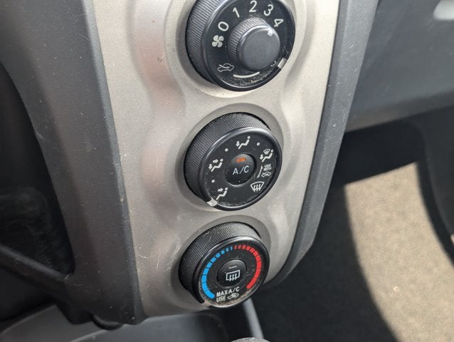 2010 Toyota Yaris Base