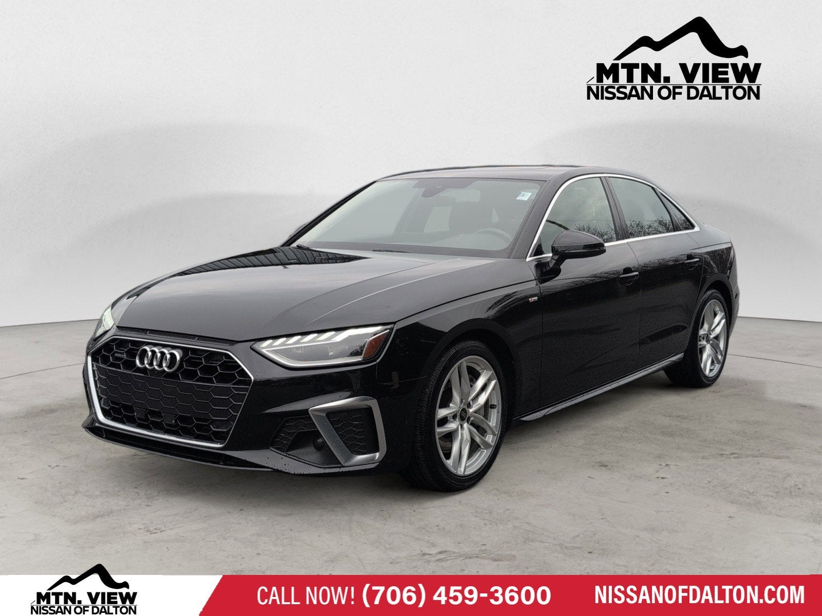 2022 Audi A4 Sedan S line Premium Plus