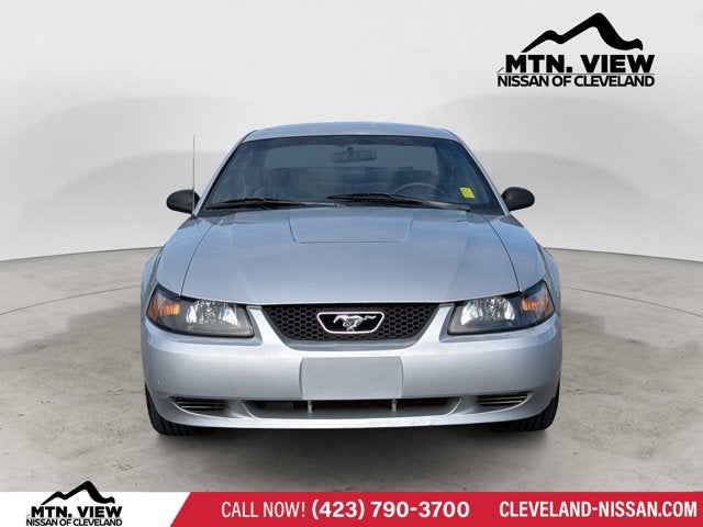 2003 Ford Mustang V6