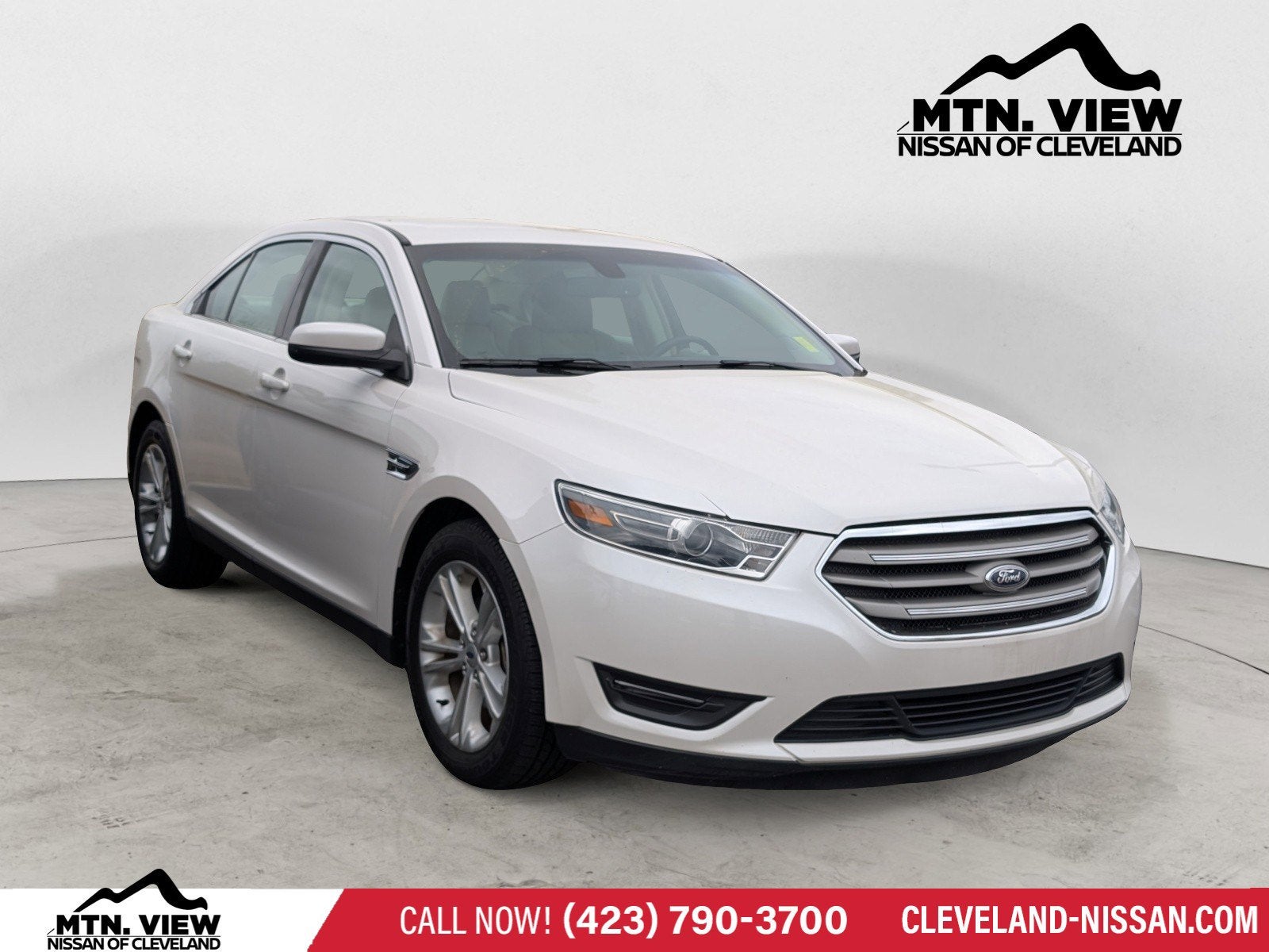 2016 Ford Taurus SEL