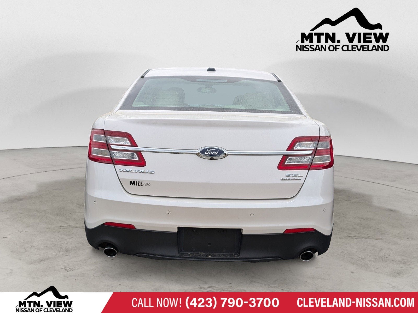 2016 Ford Taurus SEL