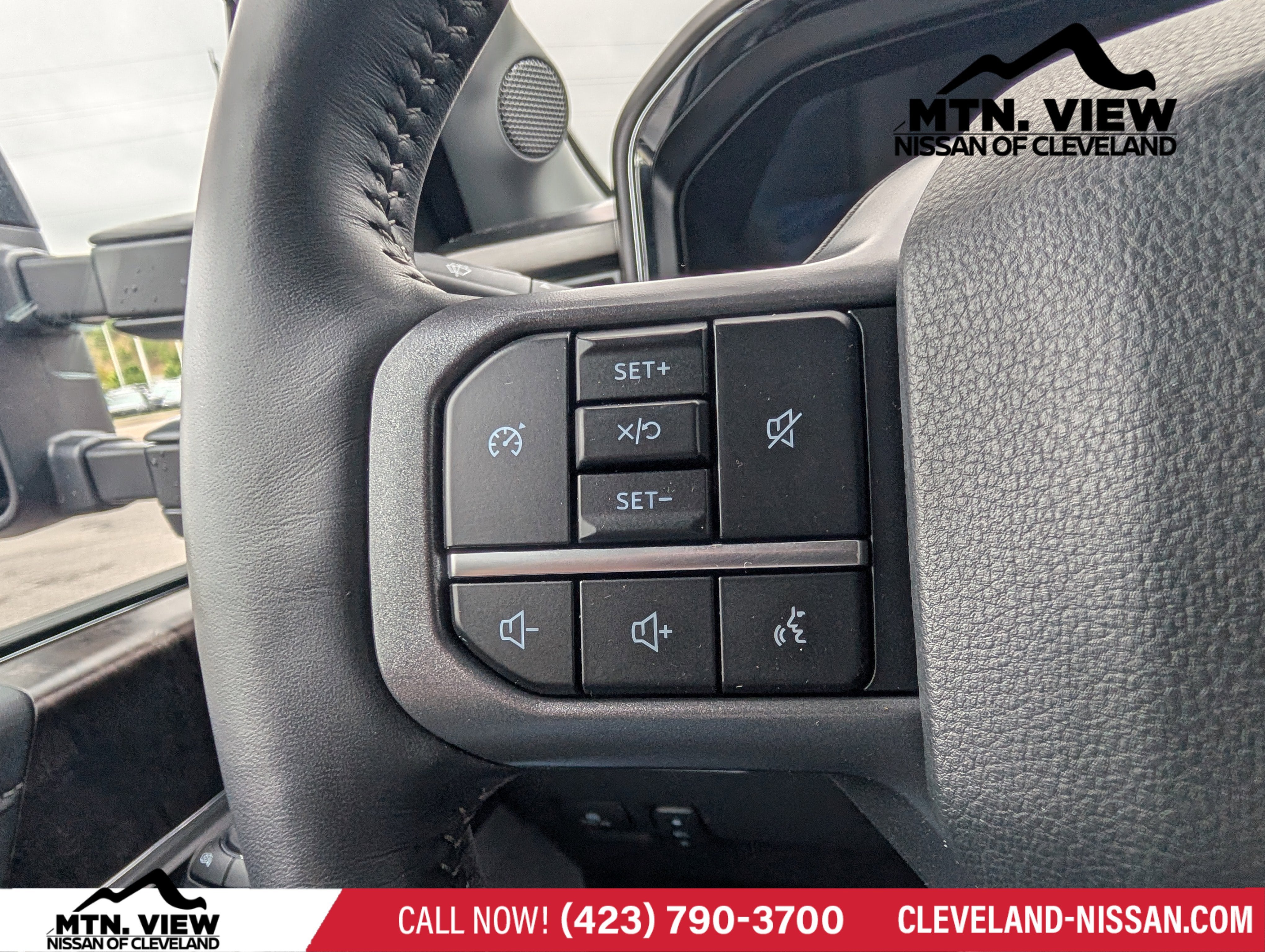 2024 Ford Super Duty F-350 SRW LARIAT