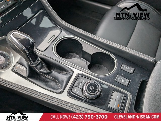 2017 Nissan Maxima SV