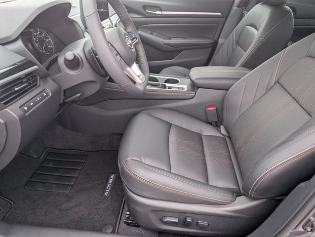 2026 Nissan Altima SR
