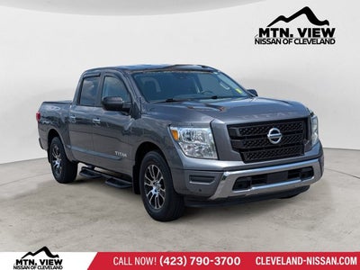 2021 Nissan Titan SV
