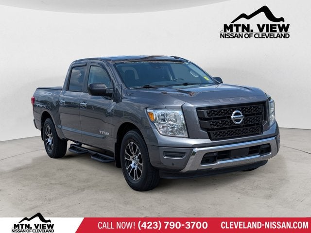 2021 Nissan Titan SV