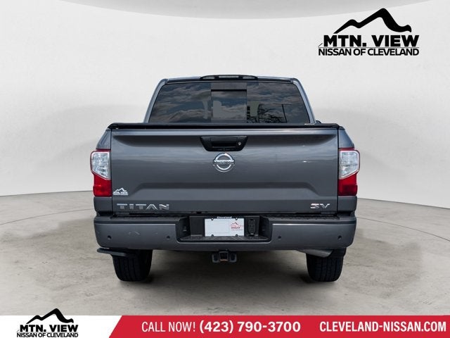 2021 Nissan Titan SV