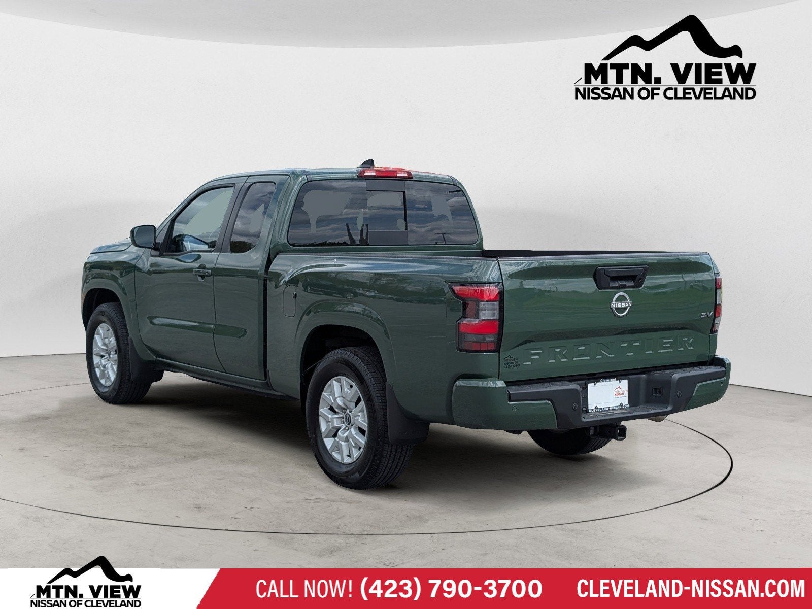 2024 Nissan Frontier SV