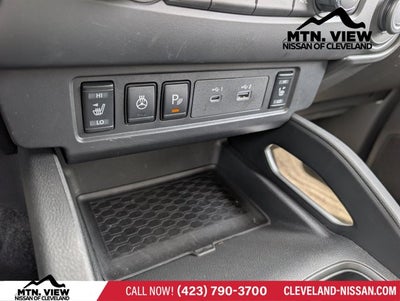 2024 Nissan Frontier SV