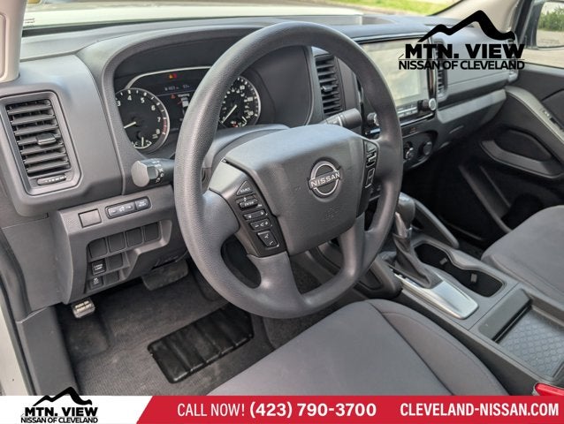 2023 Nissan Frontier S
