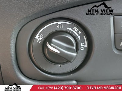 2024 Nissan Frontier SL
