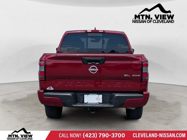 2024 Nissan Frontier SL