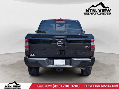 2024 Nissan Frontier SV