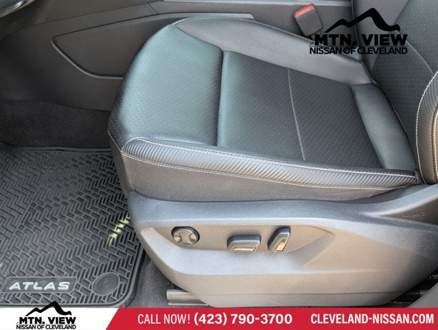 2023 Volkswagen Atlas Cross Sport 3.6L V6 SE w/Technology