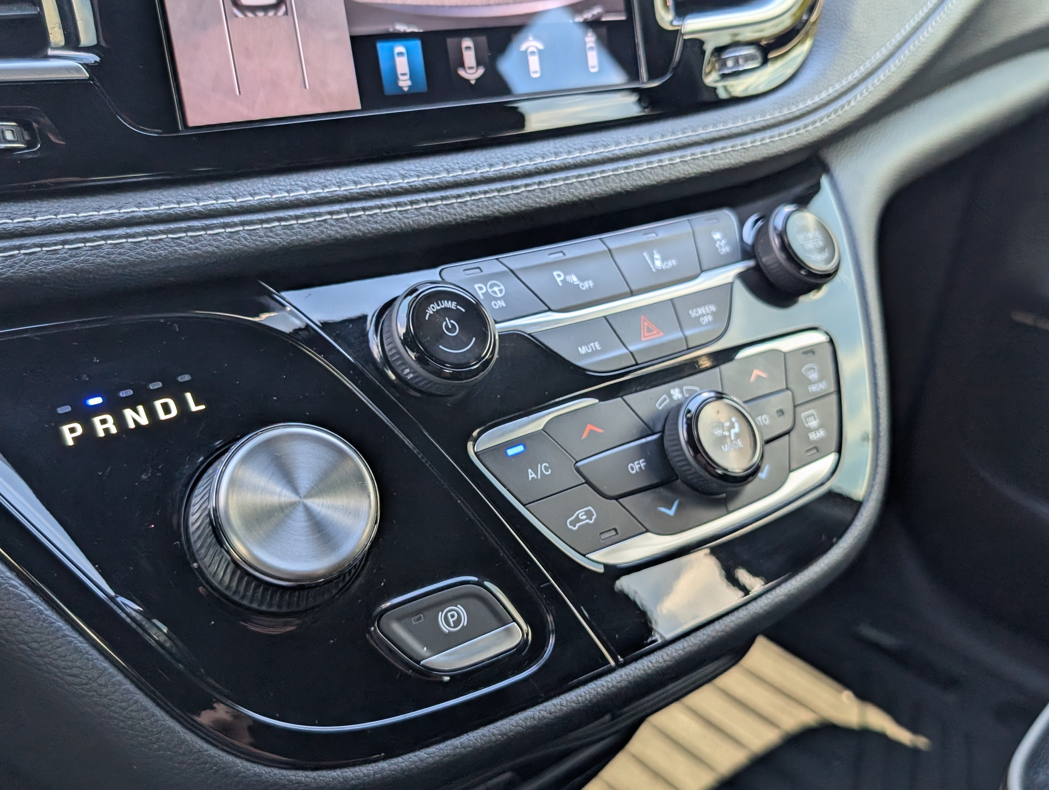 2020 Chrysler Pacifica Hybrid Limited