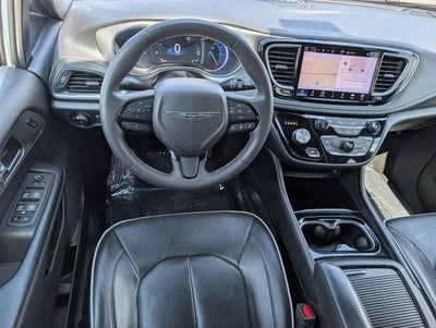 2022 Chrysler Pacifica Hybrid Limited