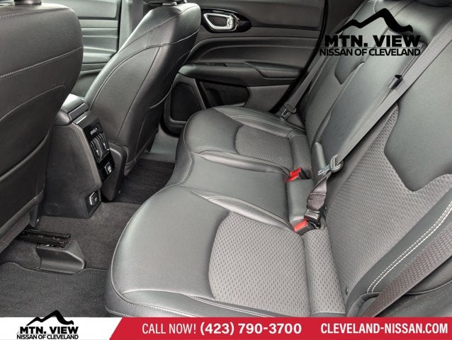 2023 Jeep Compass Altitude