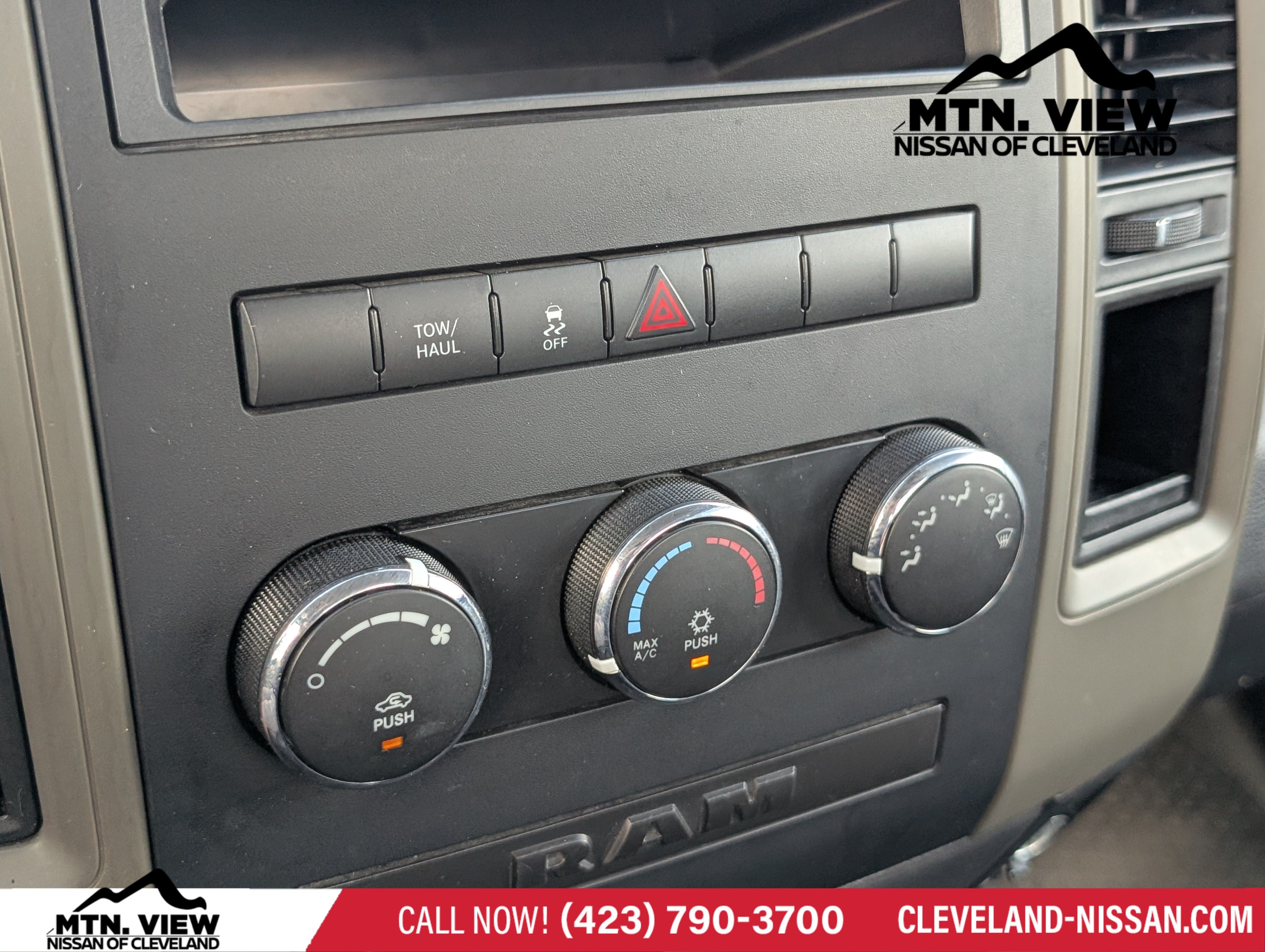 2011 RAM 1500 ST