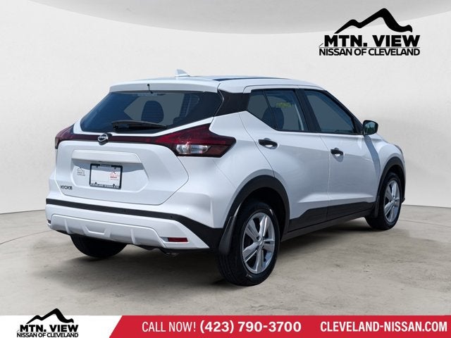 2024 Nissan Kicks S
