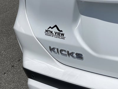 2025 Nissan Kicks Play S