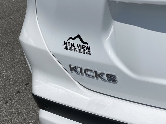 2025 Nissan Kicks Play S