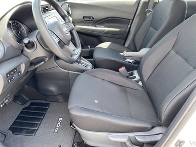 2025 Nissan Kicks Play S