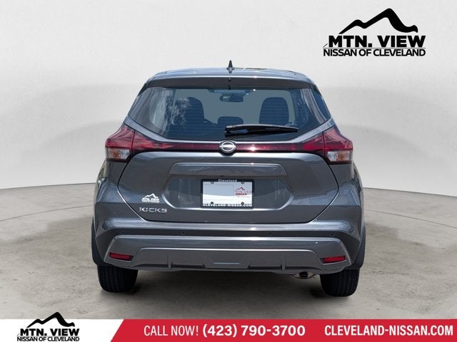 2025 Nissan Kicks Play S