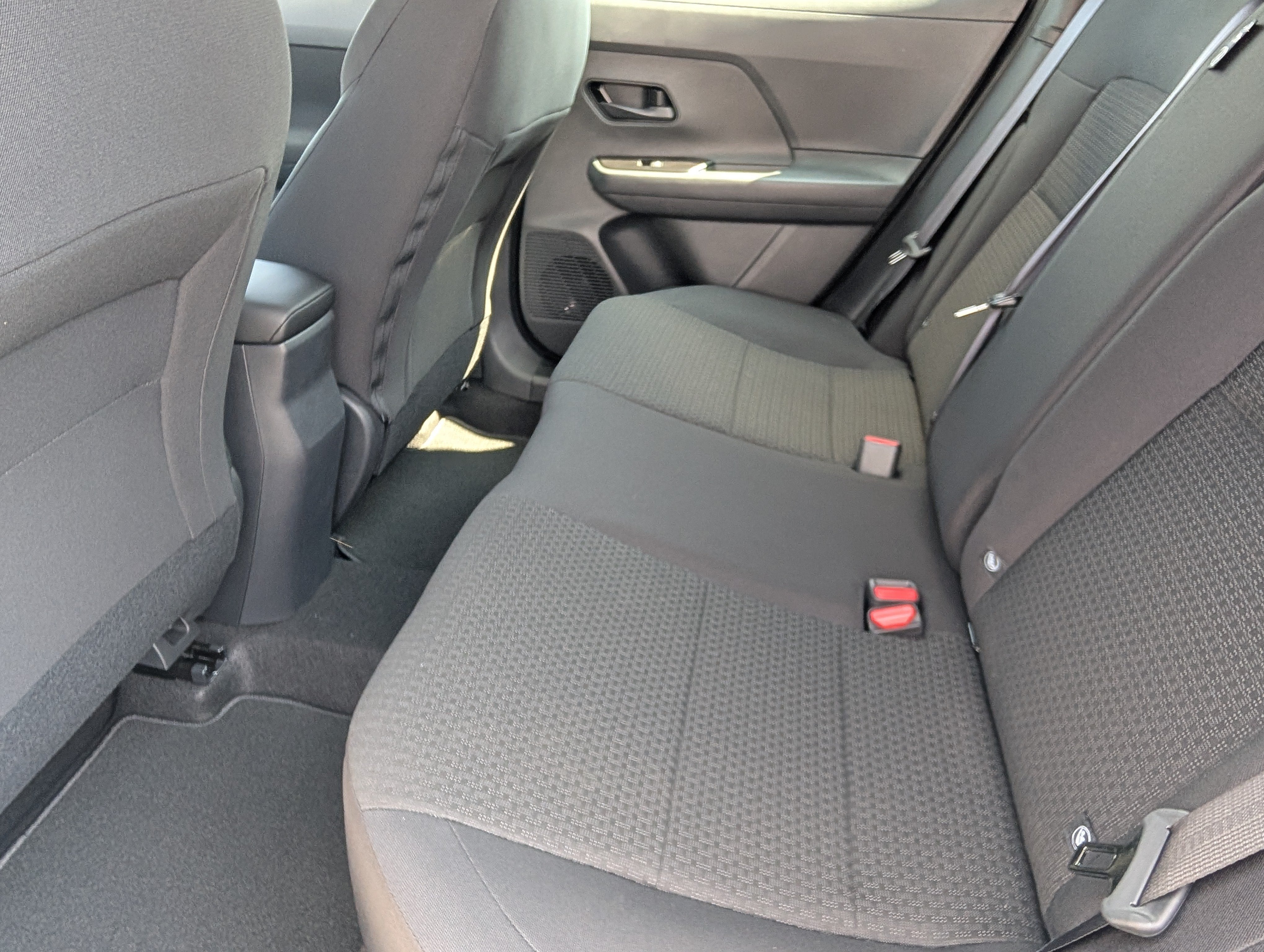 2027 Nissan Kicks S
