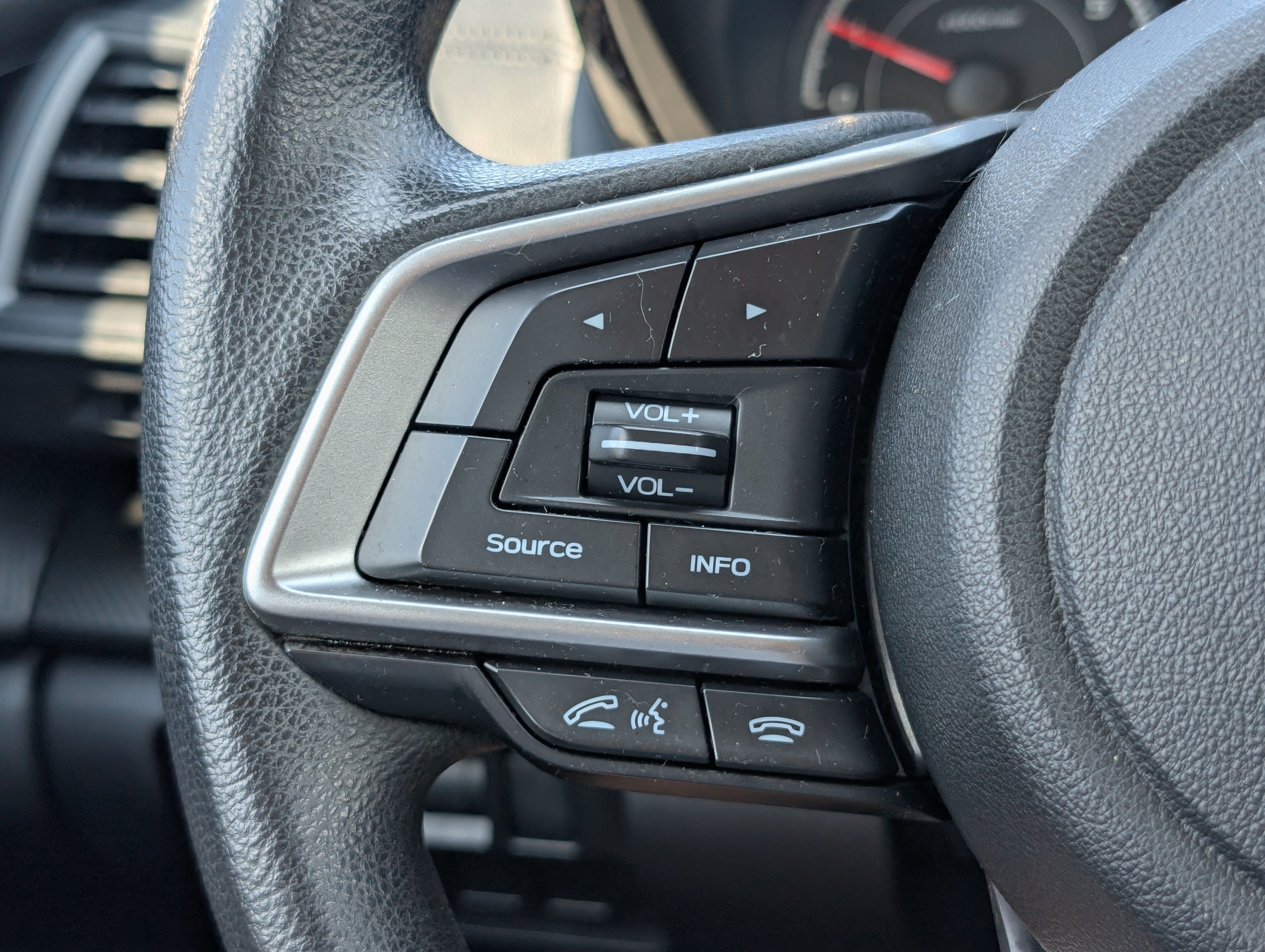 2017 Subaru Impreza 2.0i
