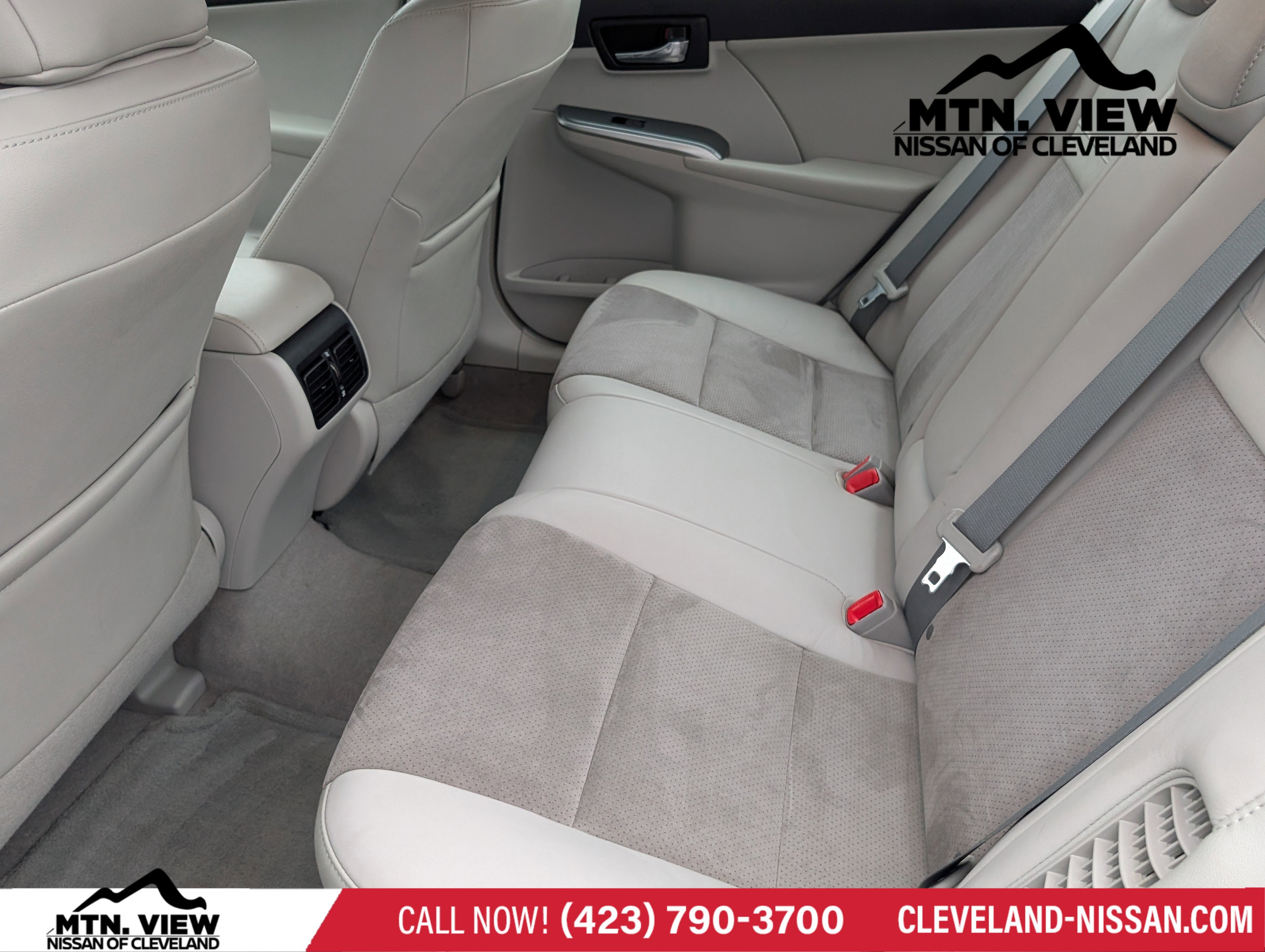 2012 Toyota Camry Hybrid LE