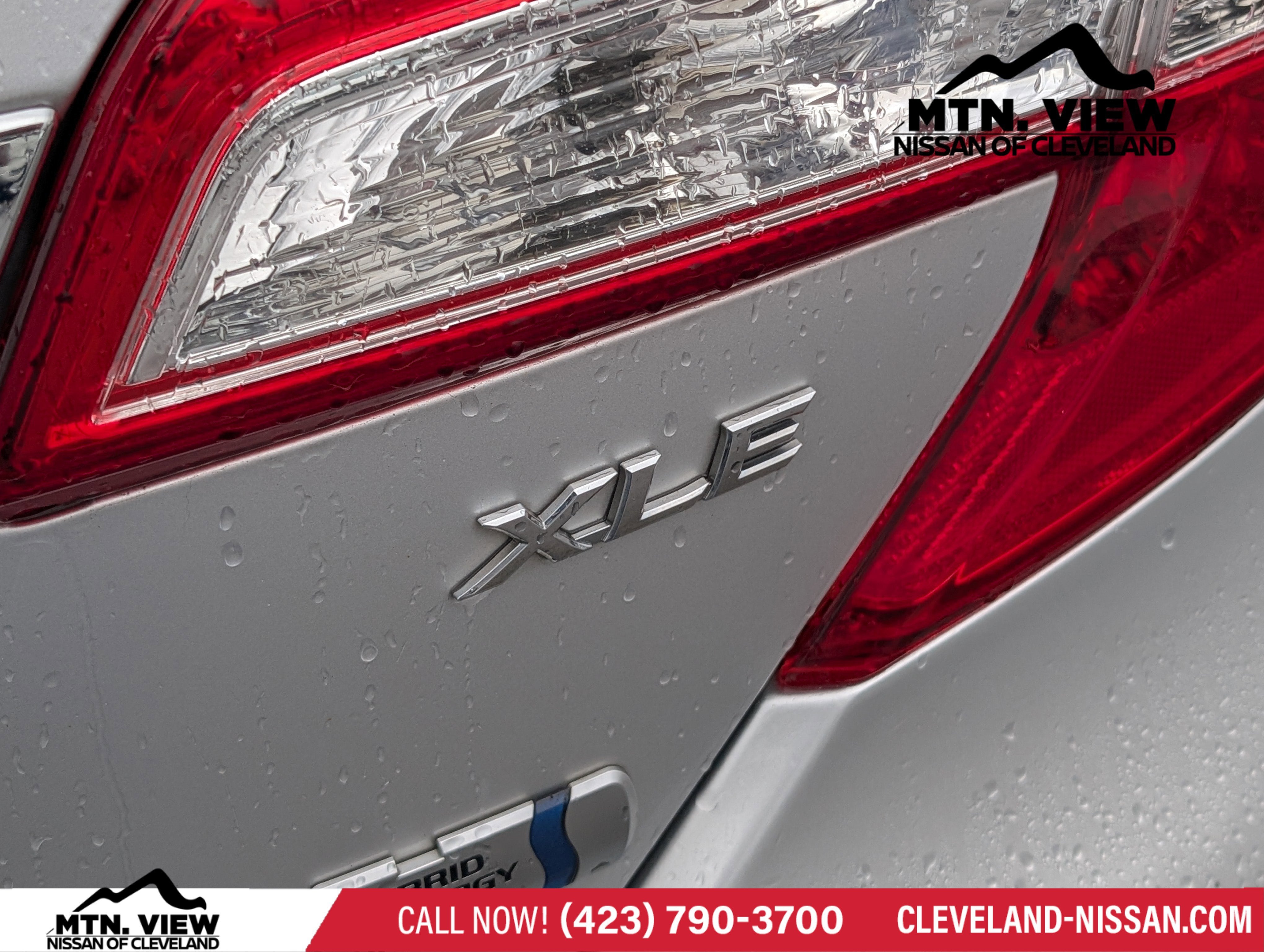 2012 Toyota Camry Hybrid LE