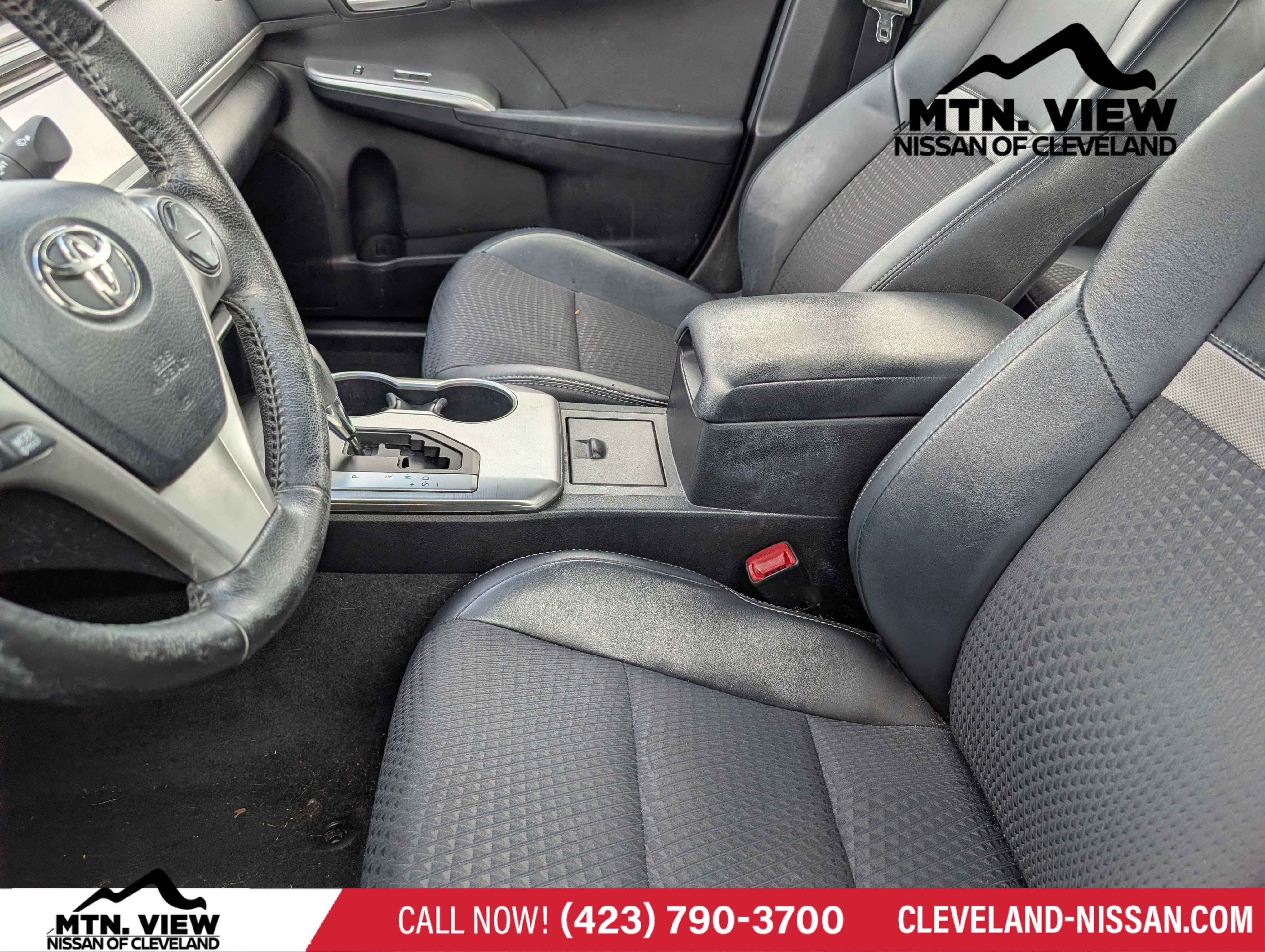 2012 Toyota Camry SE