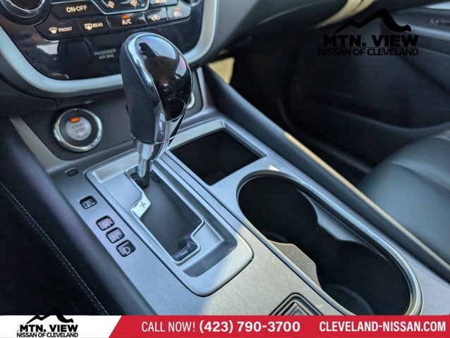 2022 Nissan Murano SV