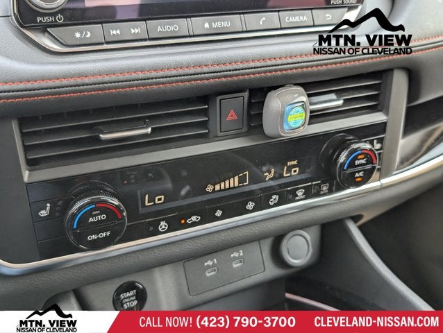 2025 Nissan Rogue Rock Creek