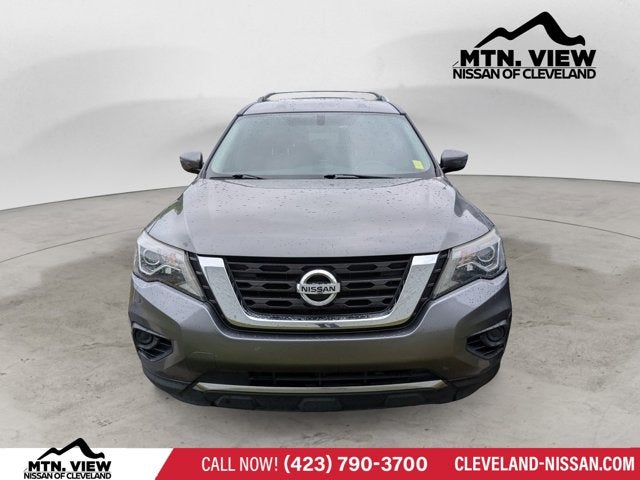 2020 Nissan Pathfinder S