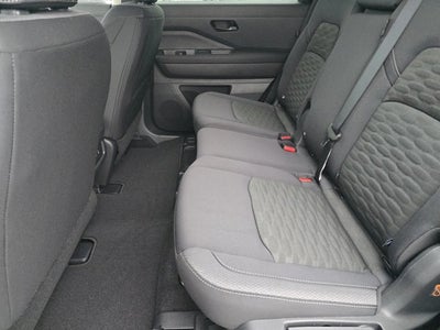 2026 Nissan Pathfinder S