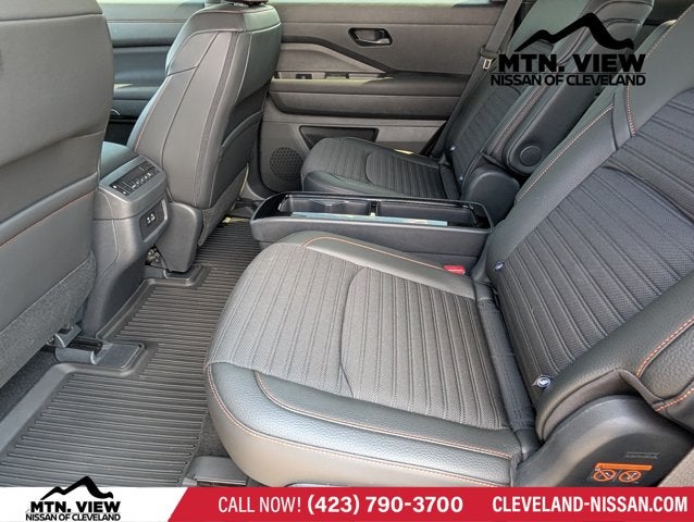 2025 Nissan Pathfinder Rock Creek